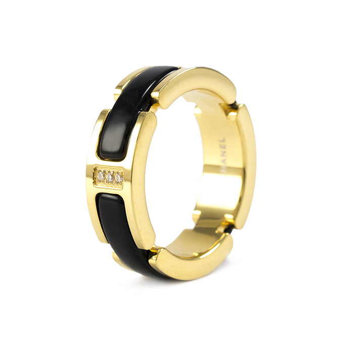 Кольцо керамическое в стиле Chanel черно-золотое Арт. RN019CR